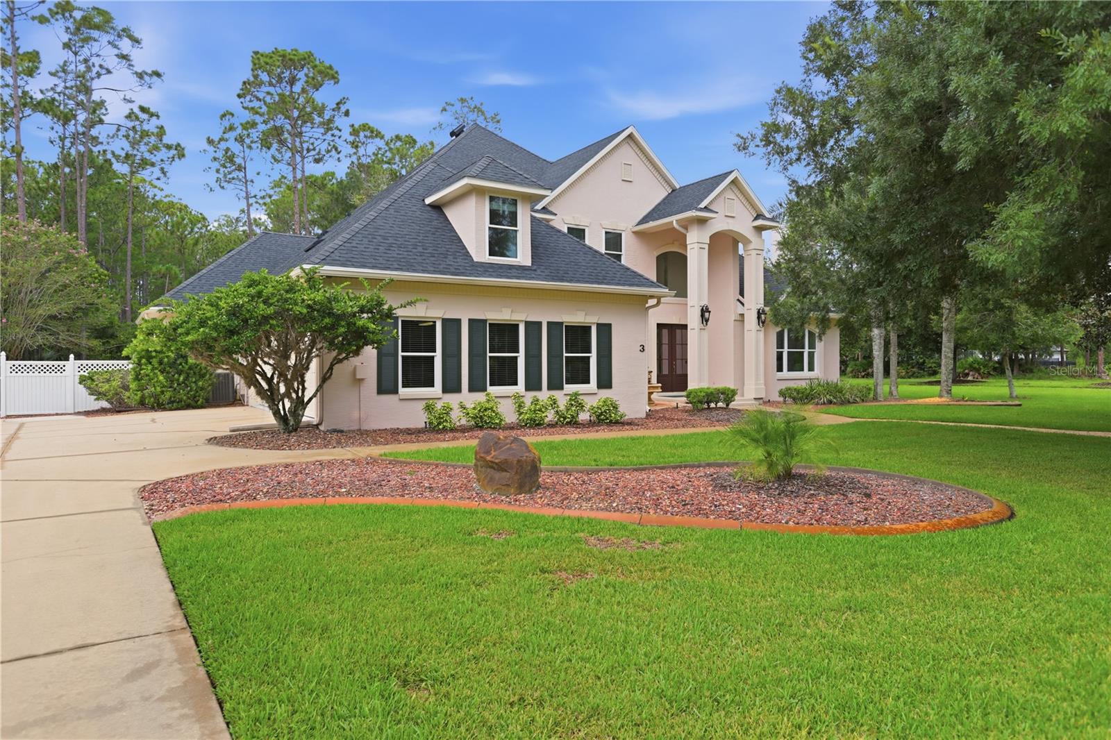 Single Family Residence in ORMOND BEACH, FL - Daniel Dourado