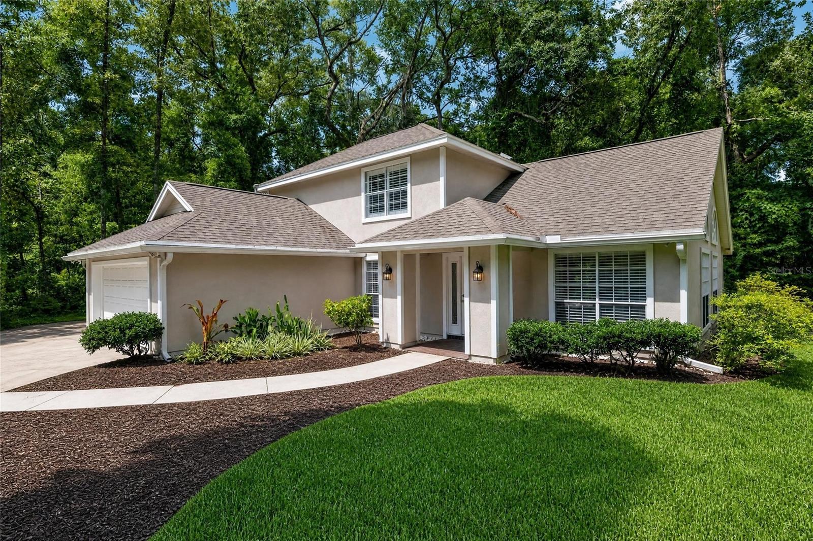 Single Family Residence in GAINESVILLE, FL - Daniel Dourado