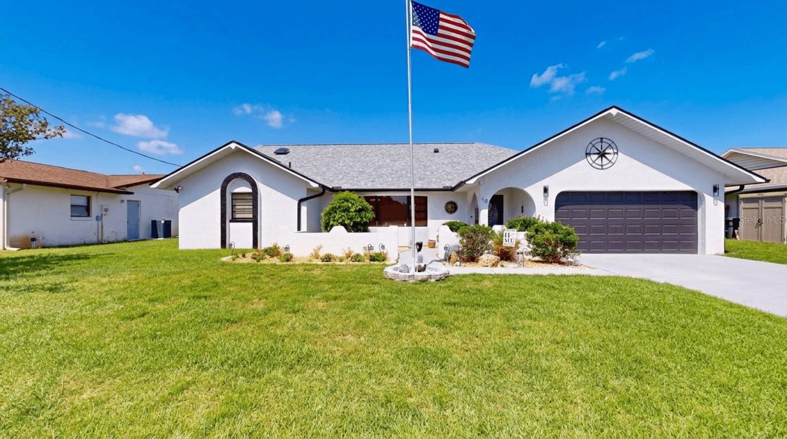 Single Family Residence in PALM COAST, FL - Daniel Dourado