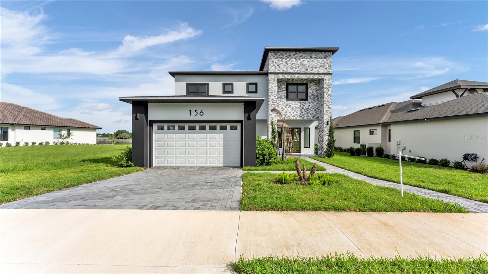 Single Family Residence in LAKE ALFRED, FL - Daniel Dourado