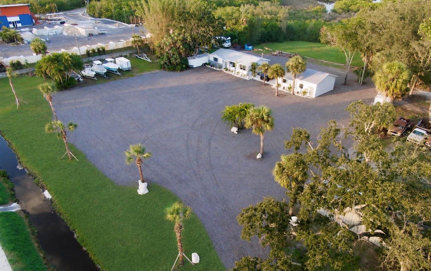 Single Family Residence in TARPON SPRINGS, FL - Daniel Dourado