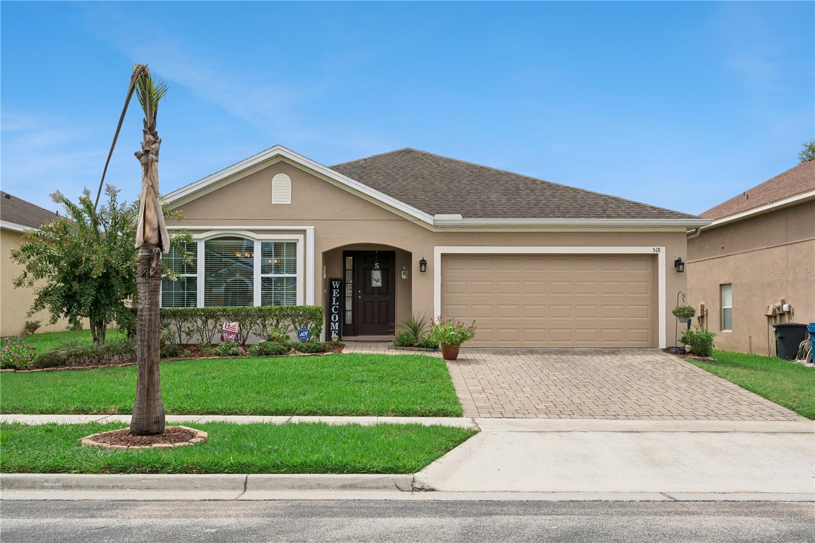 Single Family Residence in DAVENPORT, FL - Daniel Dourado
