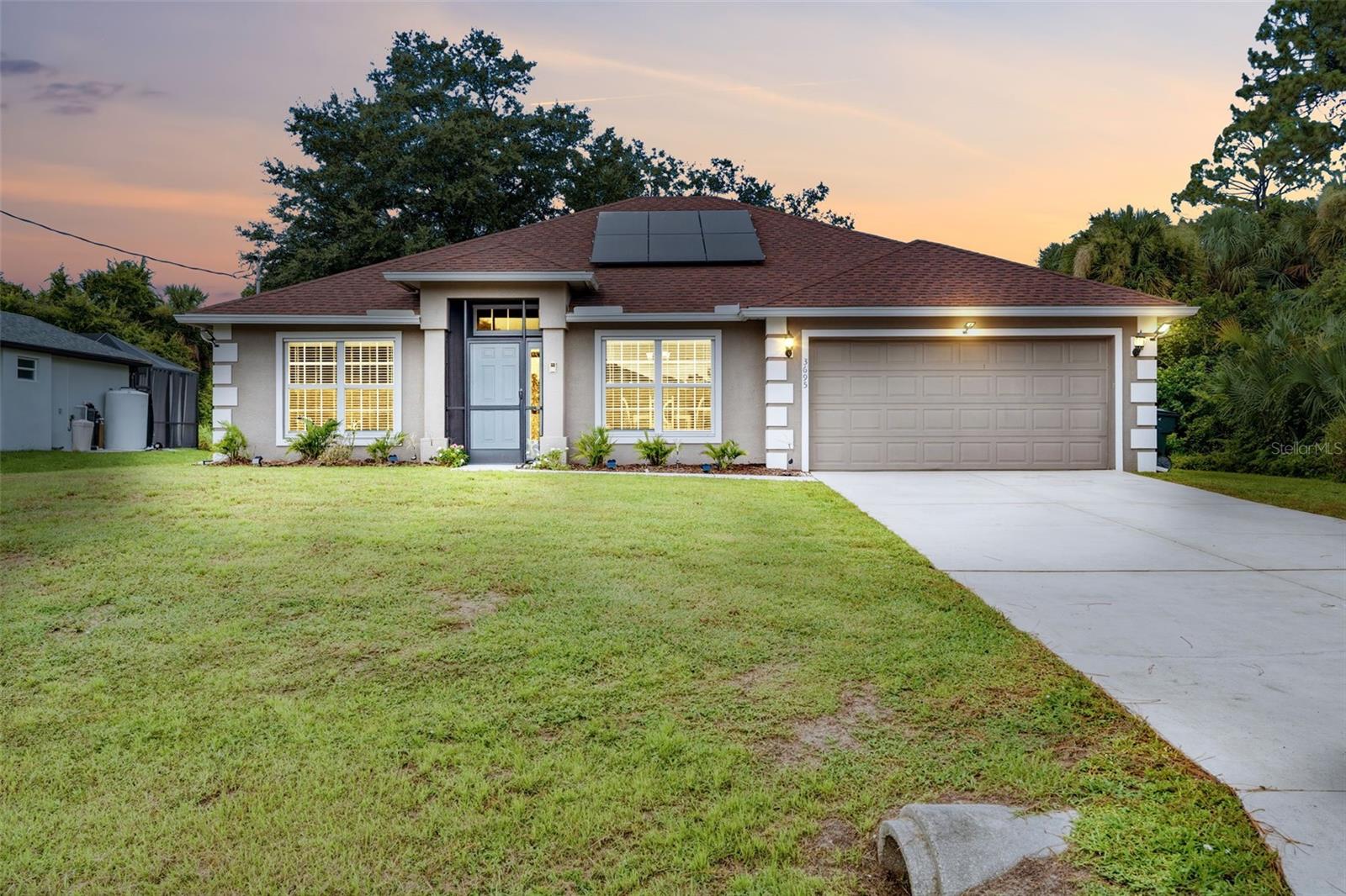Single Family Residence in NORTH PORT, FL - Daniel Dourado