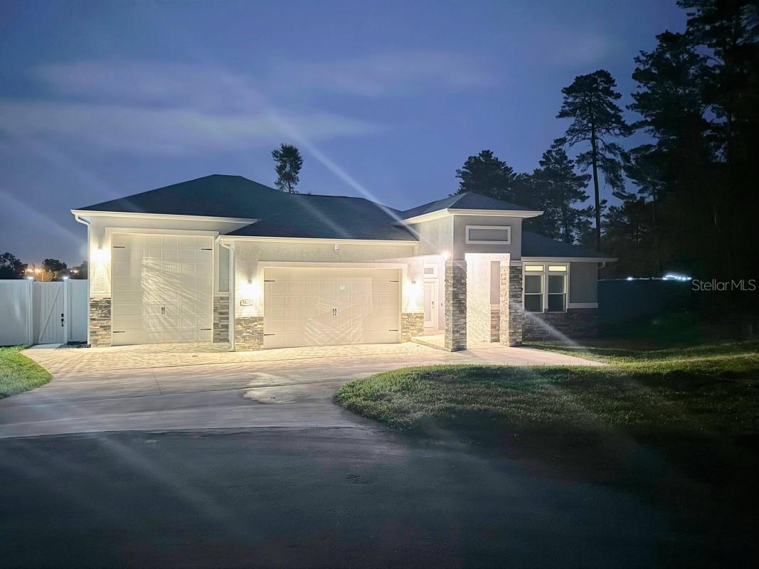 Single Family Residence in OCALA, FL - Daniel Dourado