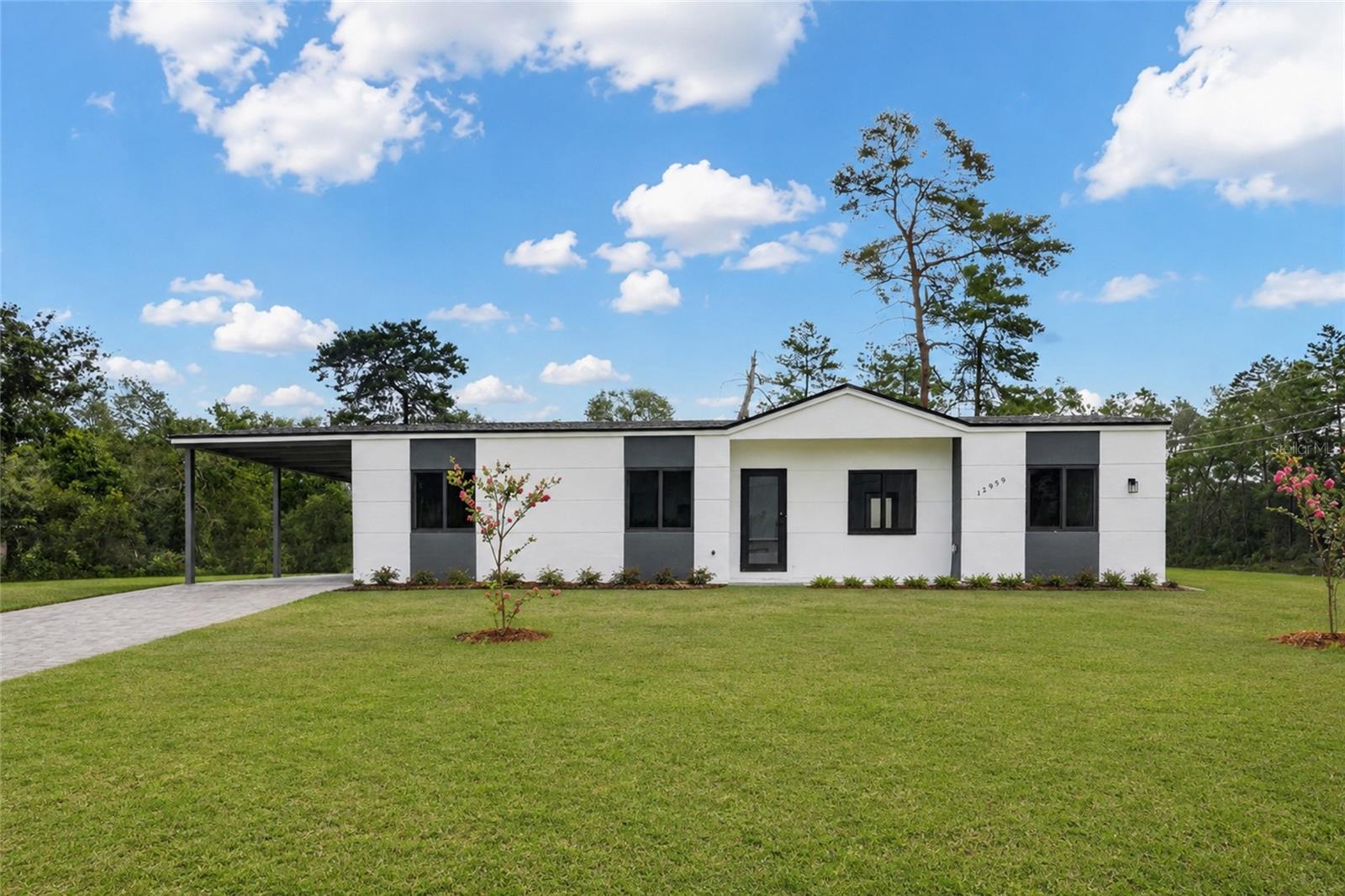 Single Family Residence in OCALA, FL - Daniel Dourado
