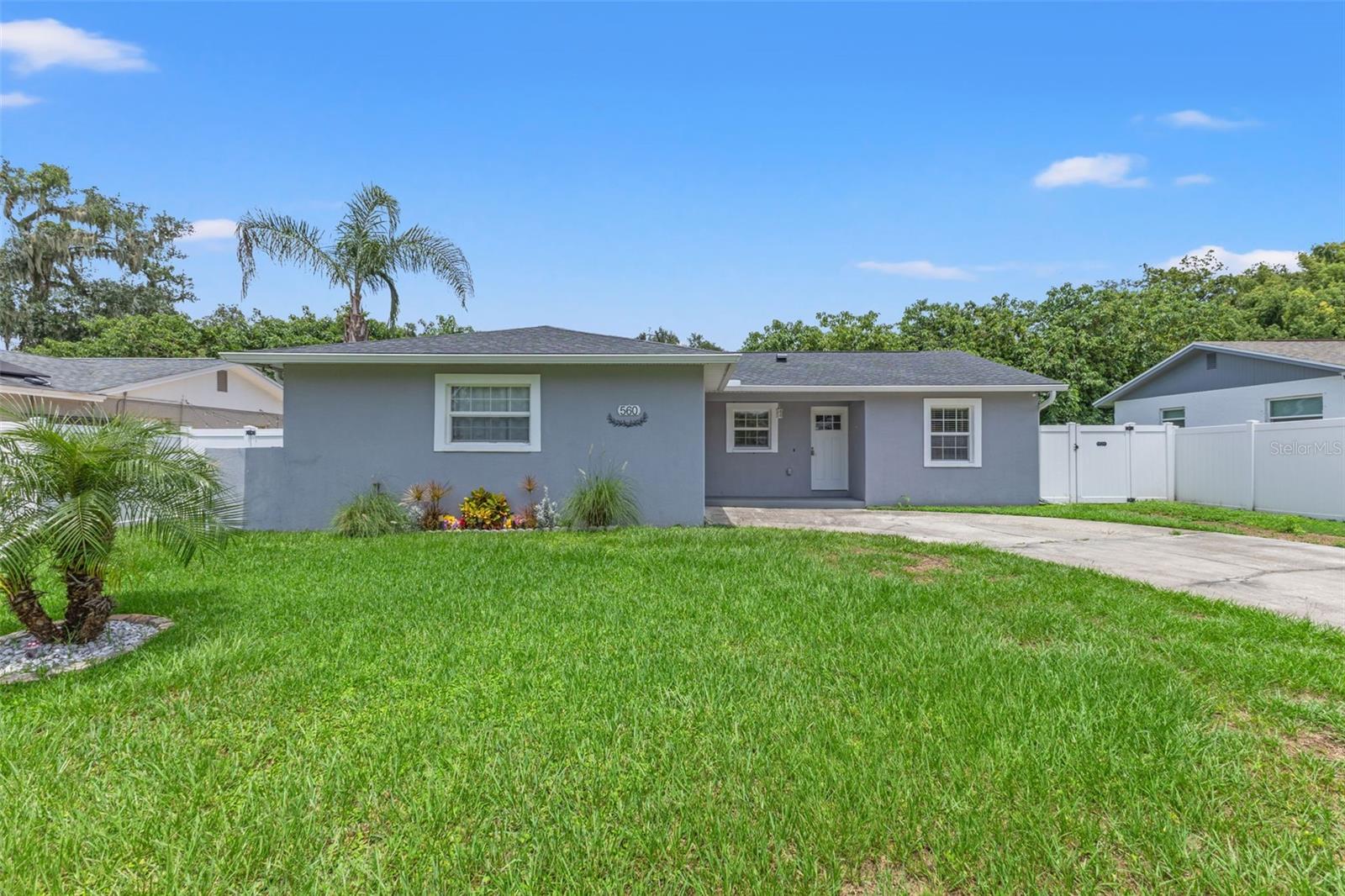 Single Family Residence em BRANDON, FL - Daniel Dourado