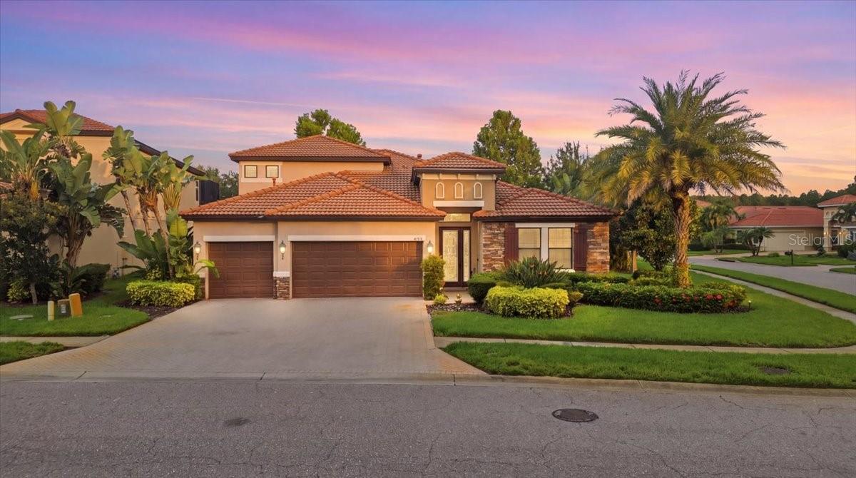 Single Family Residence in PALM HARBOR, FL - Daniel Dourado