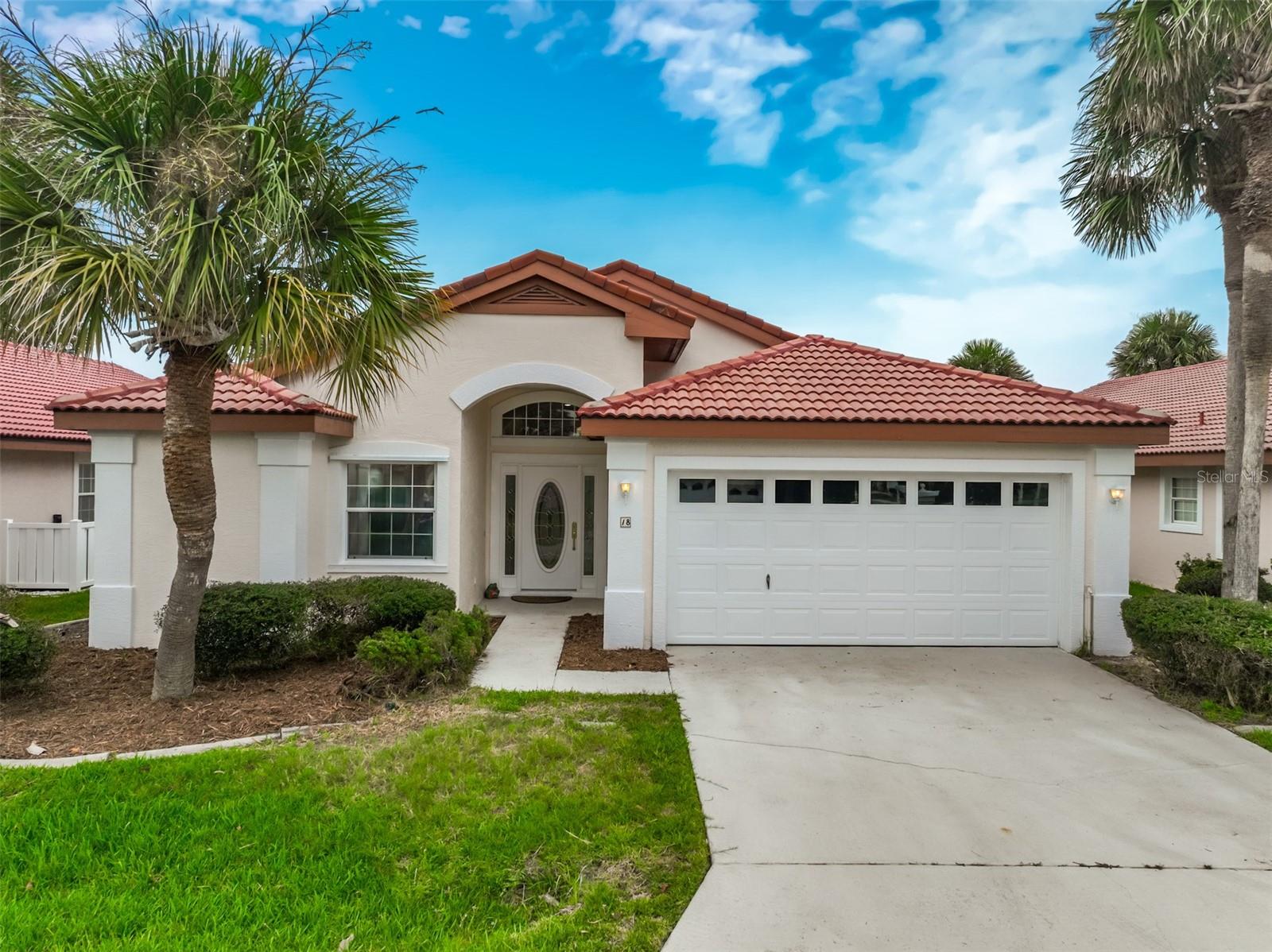 Single Family Residence in PALM COAST, FL - Daniel Dourado