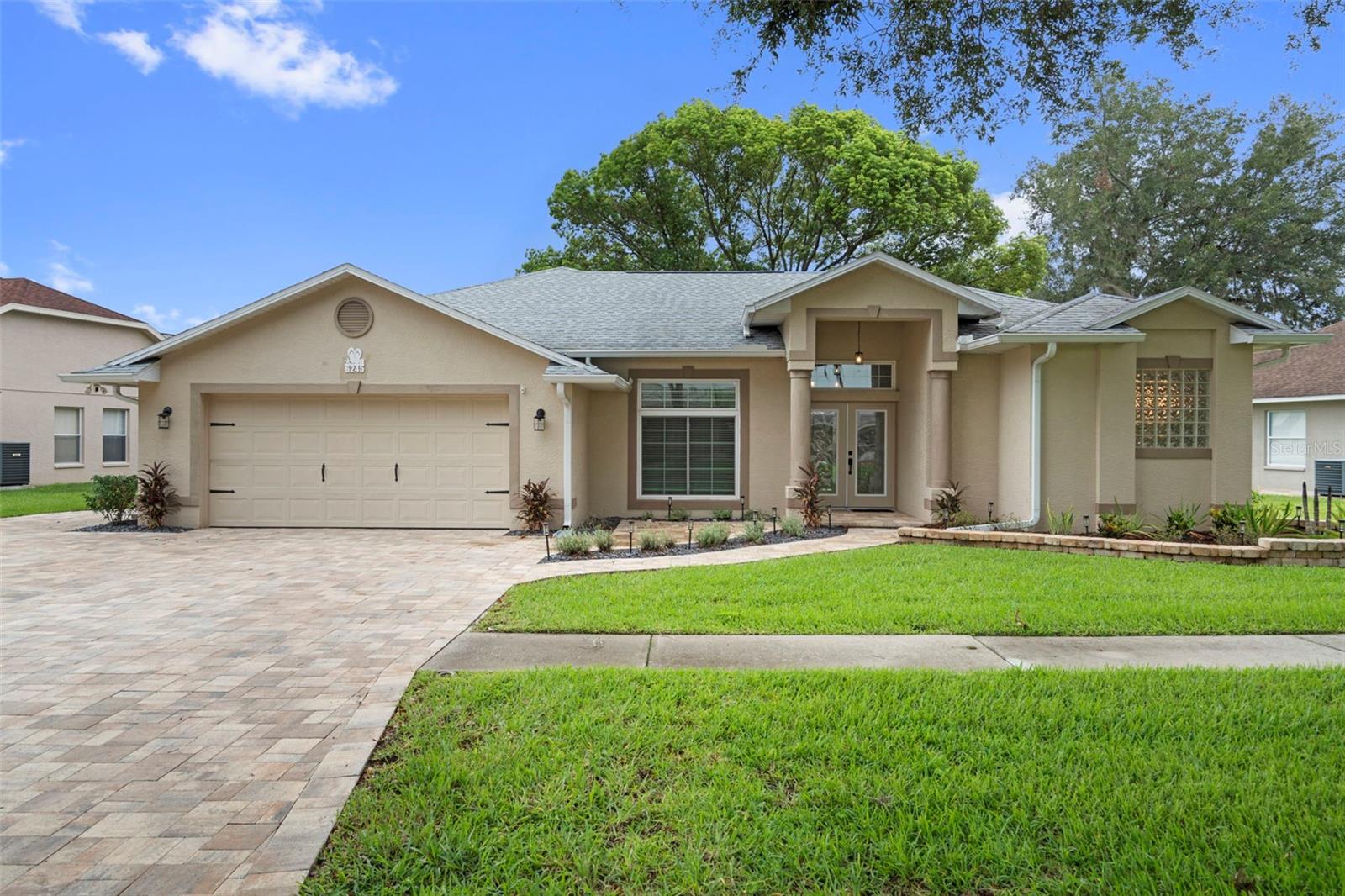Single Family Residence in ZEPHYRHILLS, FL - Daniel Dourado