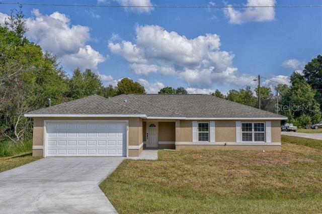 Single Family Residence em SUMMERFIELD,, FL - Daniel Dourado