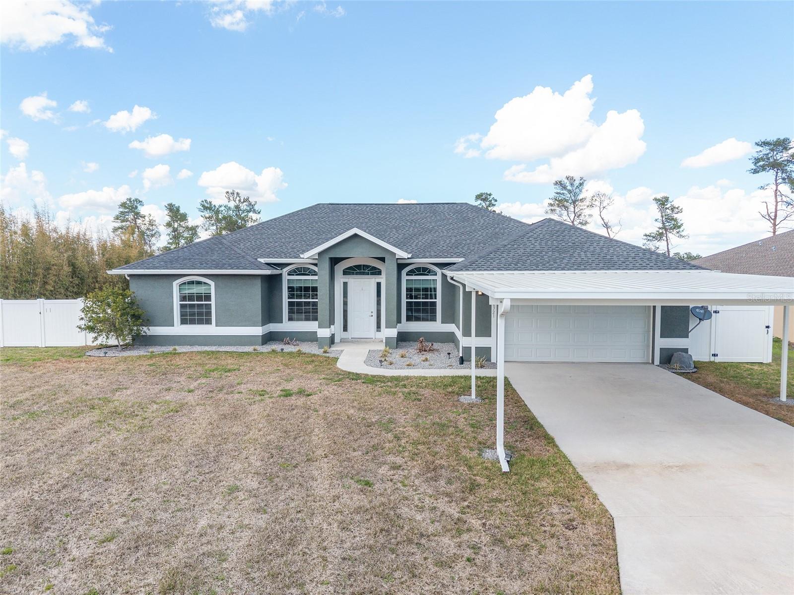 Single Family Residence in OCALA, FL - Daniel Dourado
