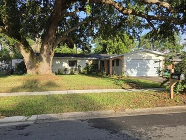 Single Family Residence em TITUSVILLE, FL - Daniel Dourado