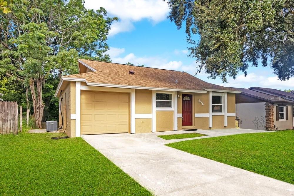 Single Family Residence in ORLANDO, FL - Daniel Dourado