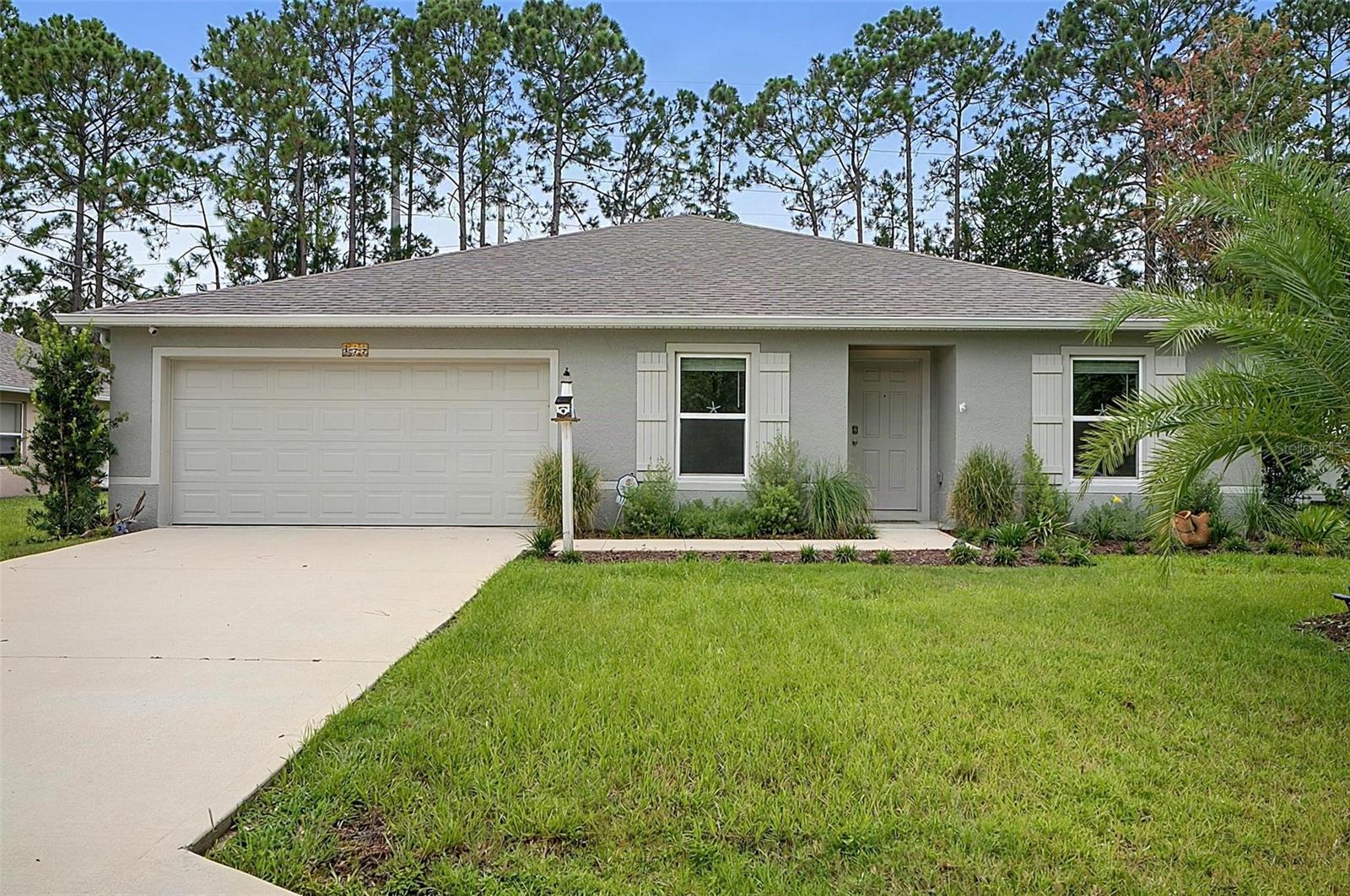 Single Family Residence in PALM COAST, FL - Daniel Dourado