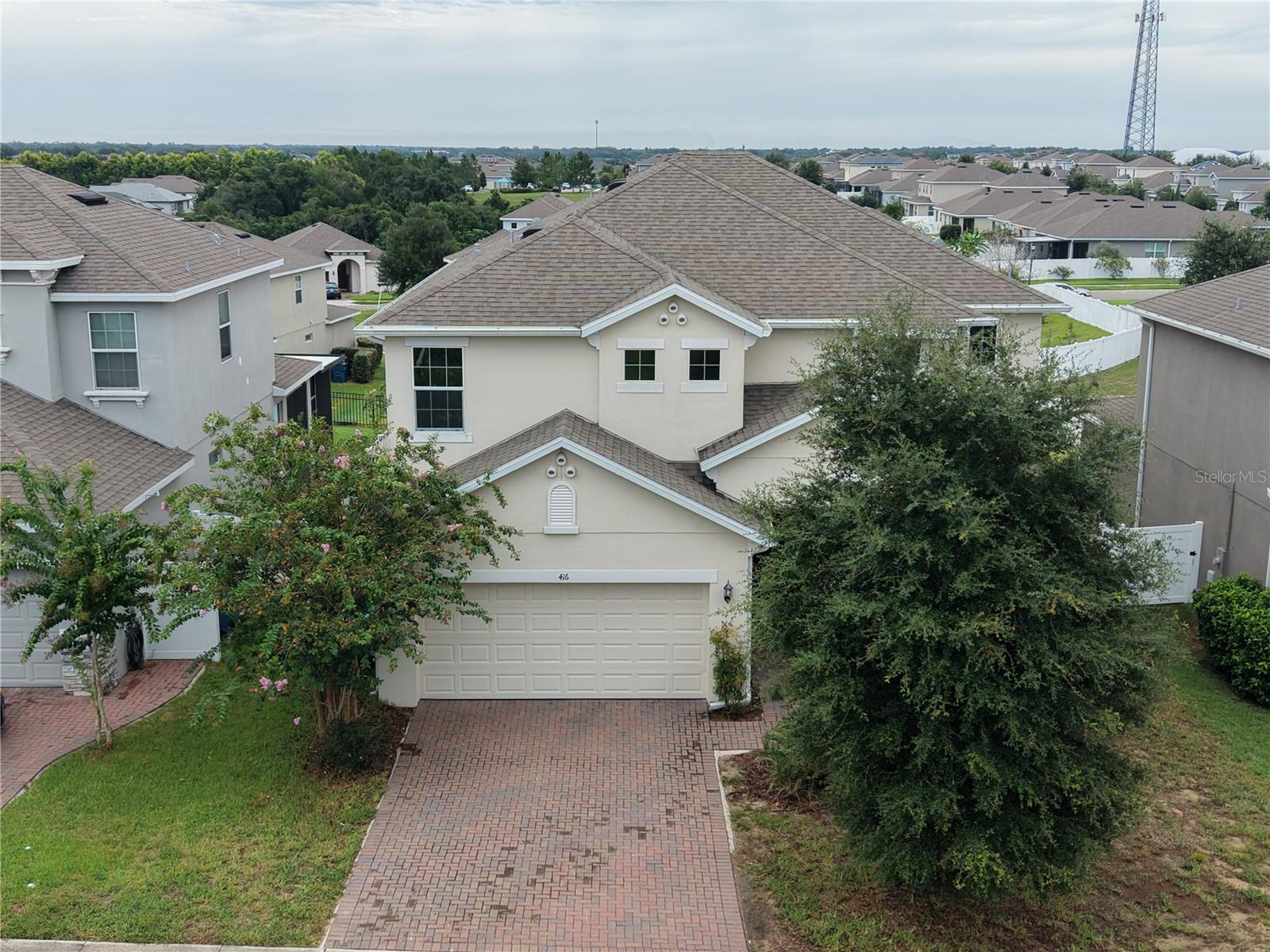 Single Family Residence in DAVENPORT, FL - Daniel Dourado