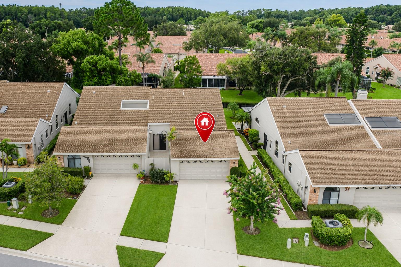 Single Family Residence in PALM HARBOR, FL - Daniel Dourado