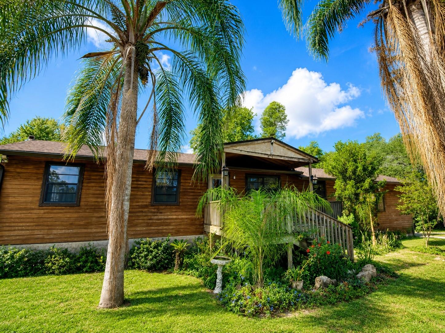Single Family Residence in ST CLOUD, FL - Daniel Dourado