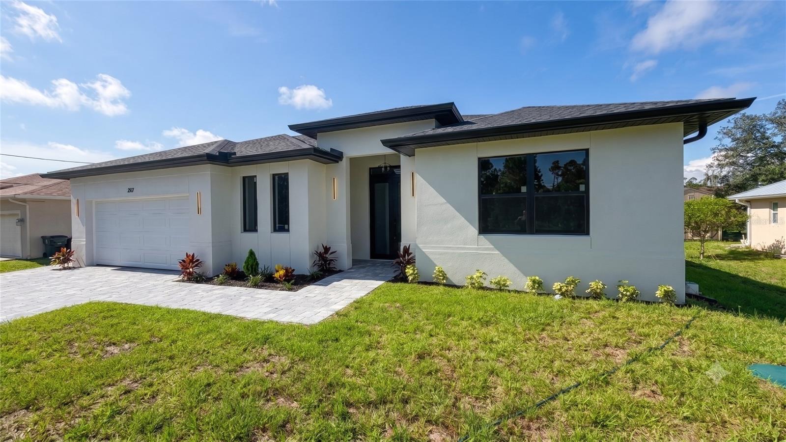 Single Family Residence in NORTH PORT, FL - Daniel Dourado