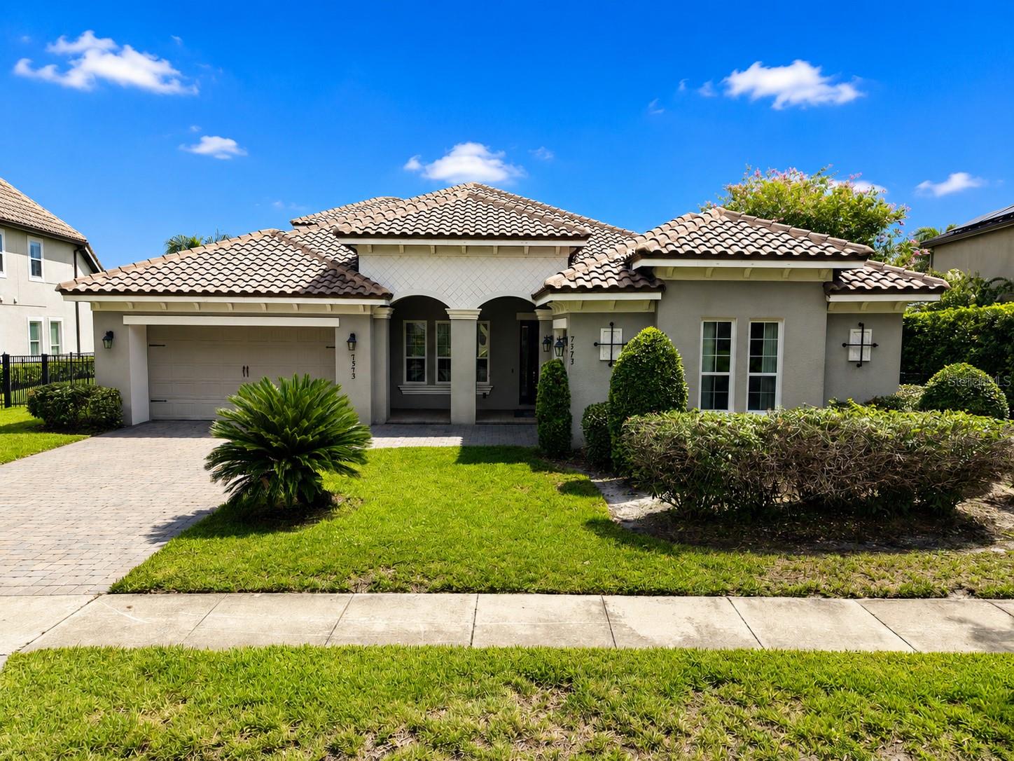 Single Family Residence em WINTER GARDEN, FL - Daniel Dourado
