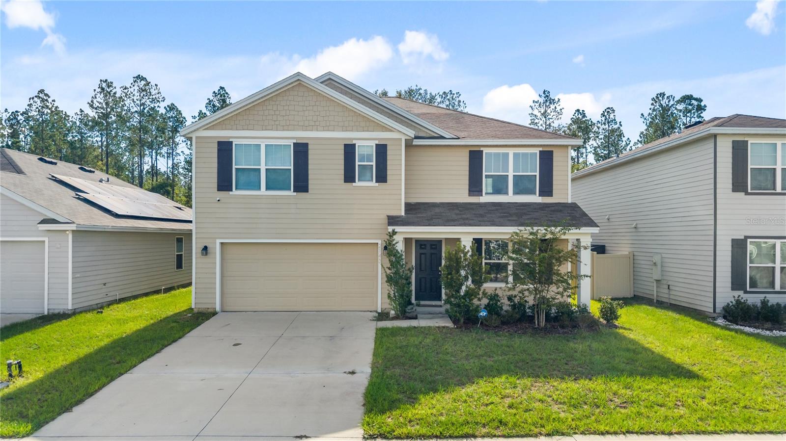Single Family Residence em NEWBERRY, FL - Daniel Dourado