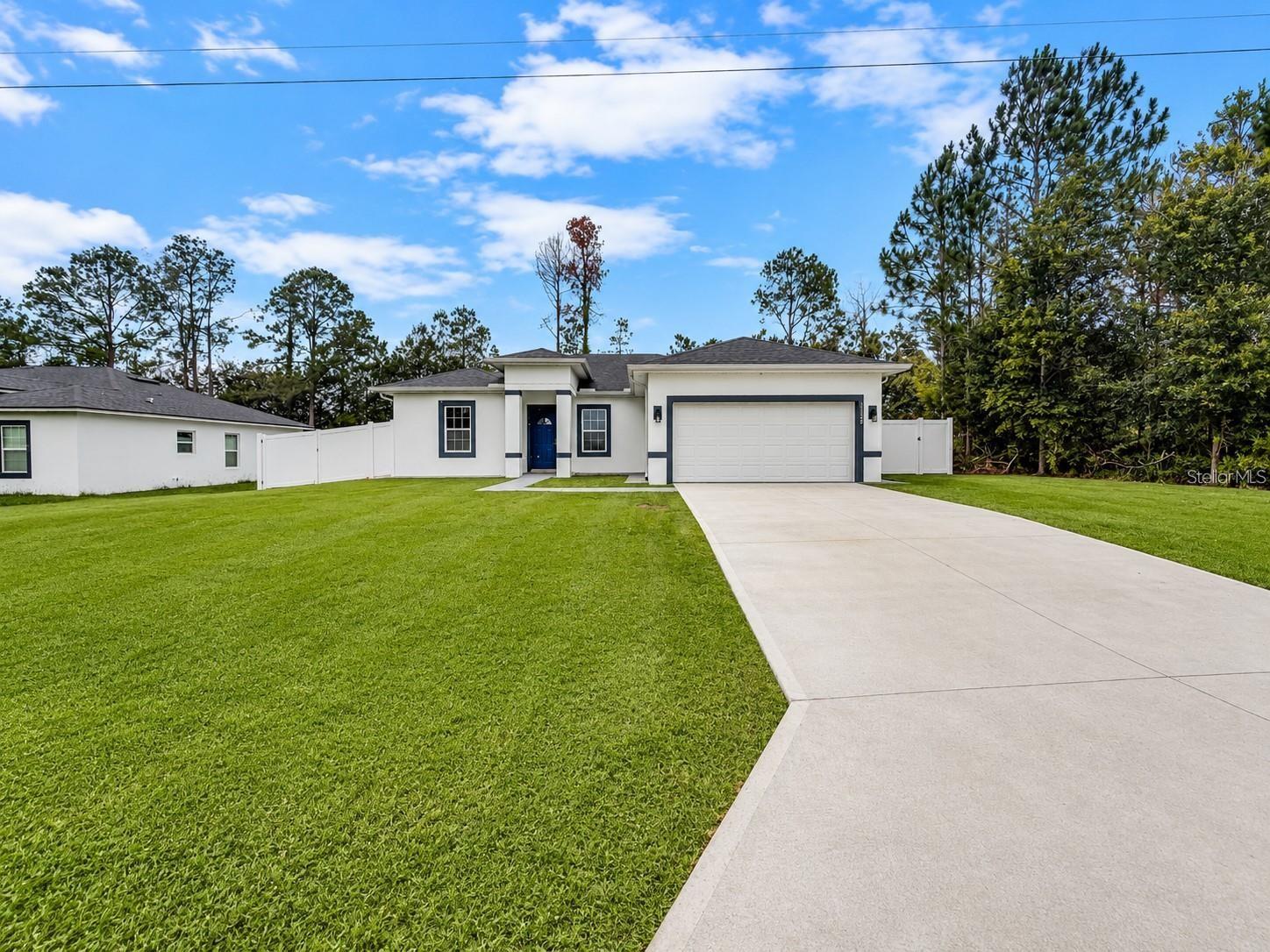 Single Family Residence in OCALA, FL - Daniel Dourado