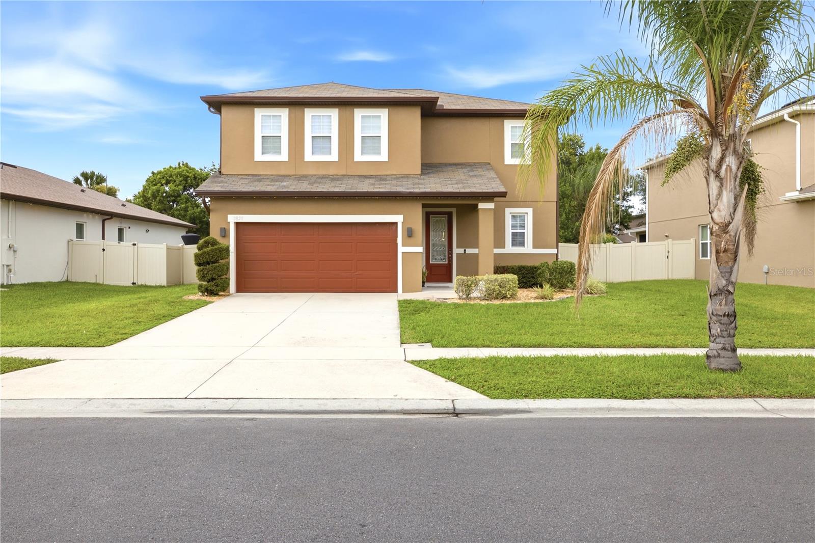 Single Family Residence in ST CLOUD, FL - Daniel Dourado