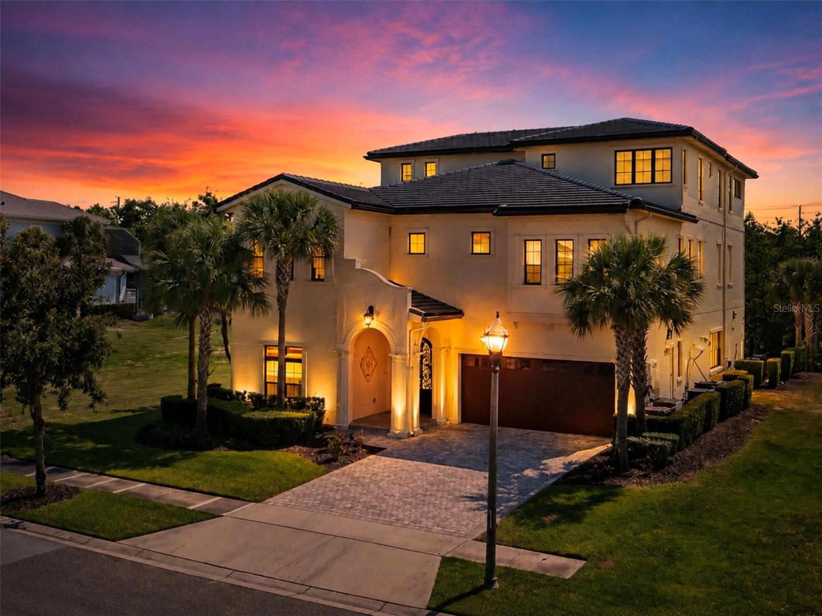 Single Family Residence em KISSIMMEE, FL - Daniel Dourado