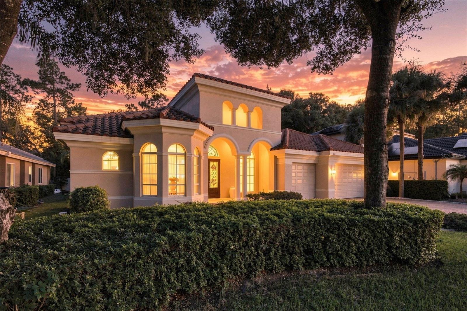 Single Family Residence in TARPON SPRINGS, FL - Daniel Dourado