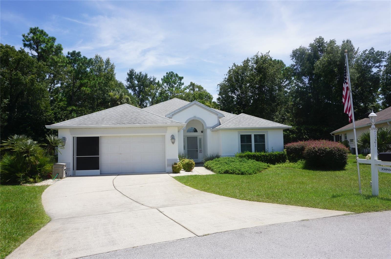 Single Family Residence in OCALA, FL - Daniel Dourado