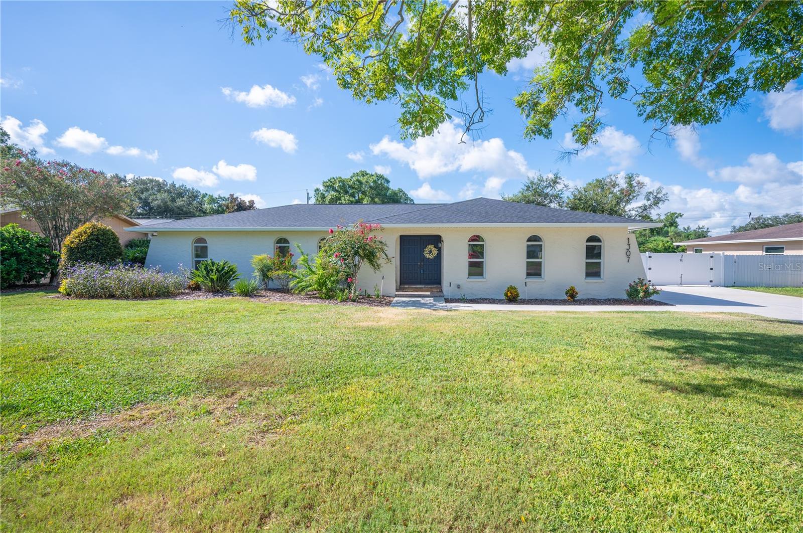 Single Family Residence em LAKELAND, FL - Daniel Dourado