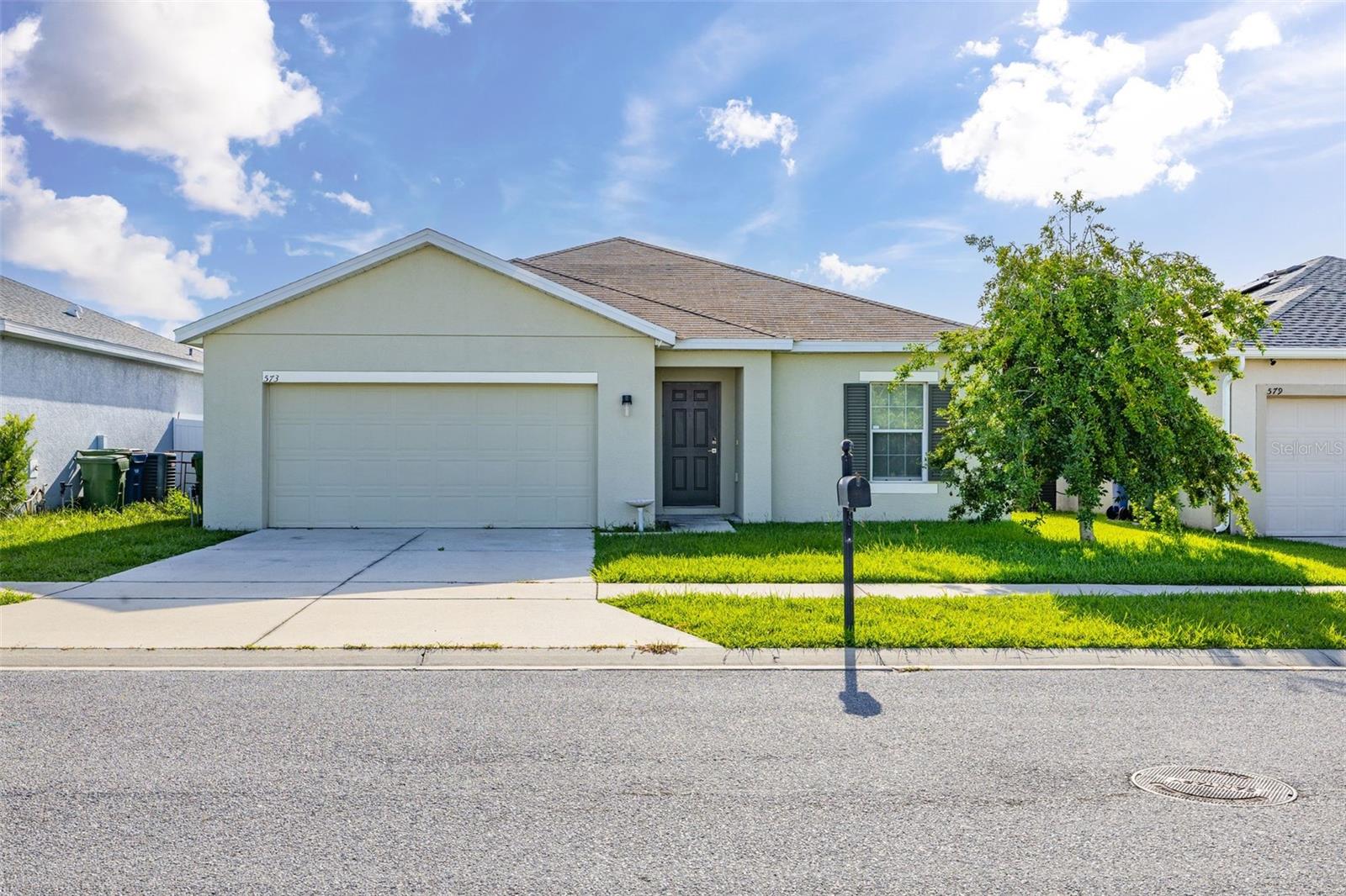 Single Family Residence in WINTER HAVEN, FL - Daniel Dourado