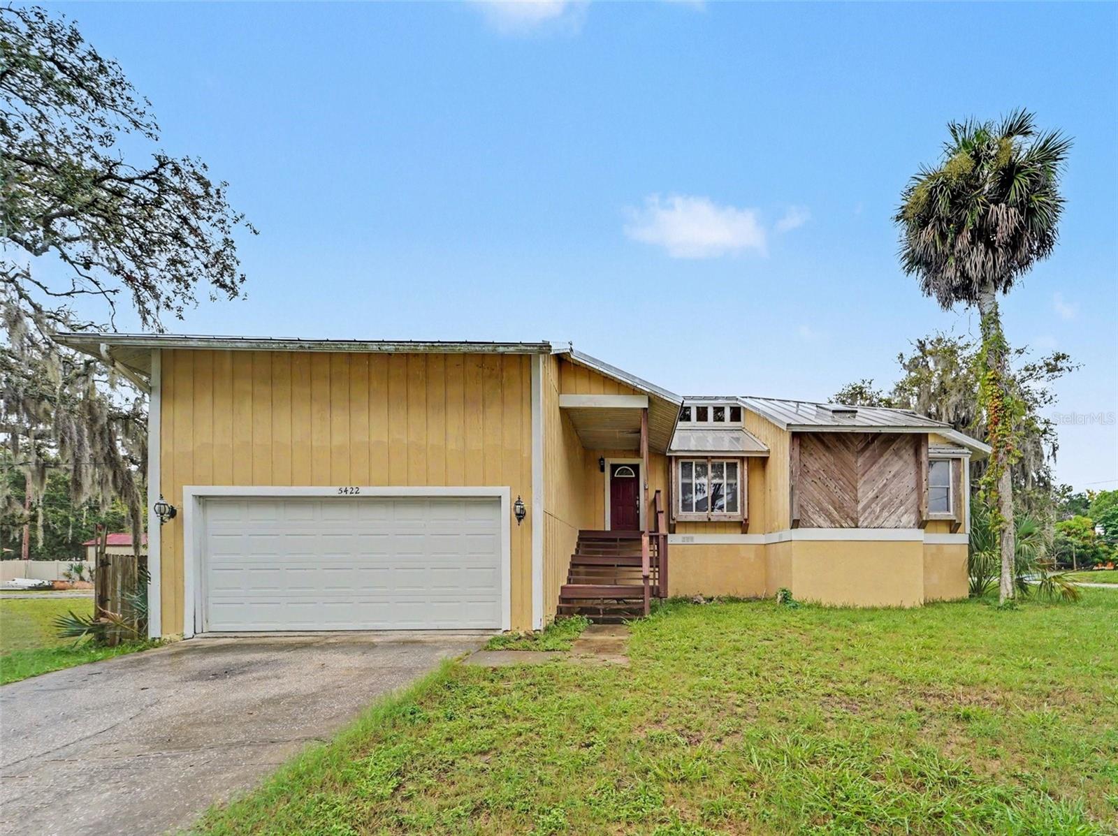 Single Family Residence em NEW PORT RICHEY, FL - Daniel Dourado