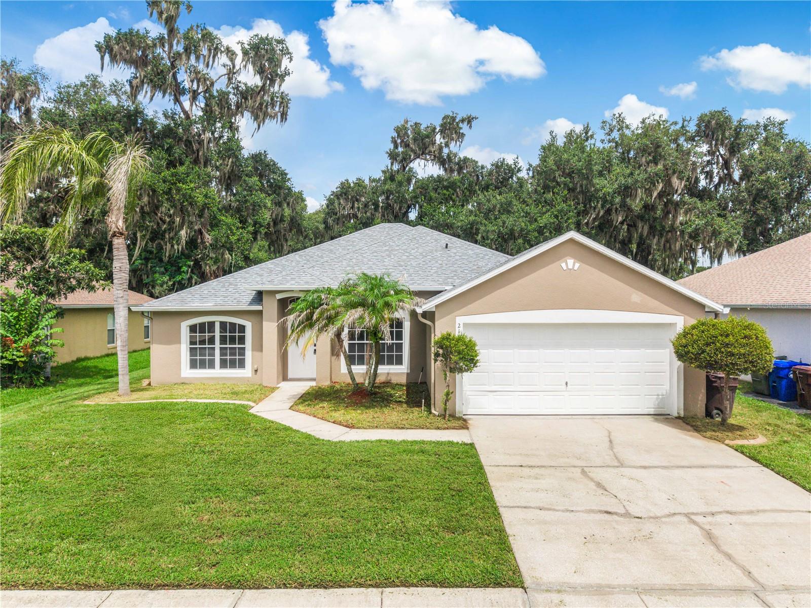 Single Family Residence em KISSIMMEE, FL - Daniel Dourado