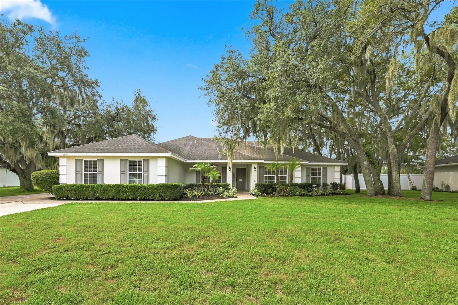 Single Family Residence em LAKELAND, FL - Daniel Dourado