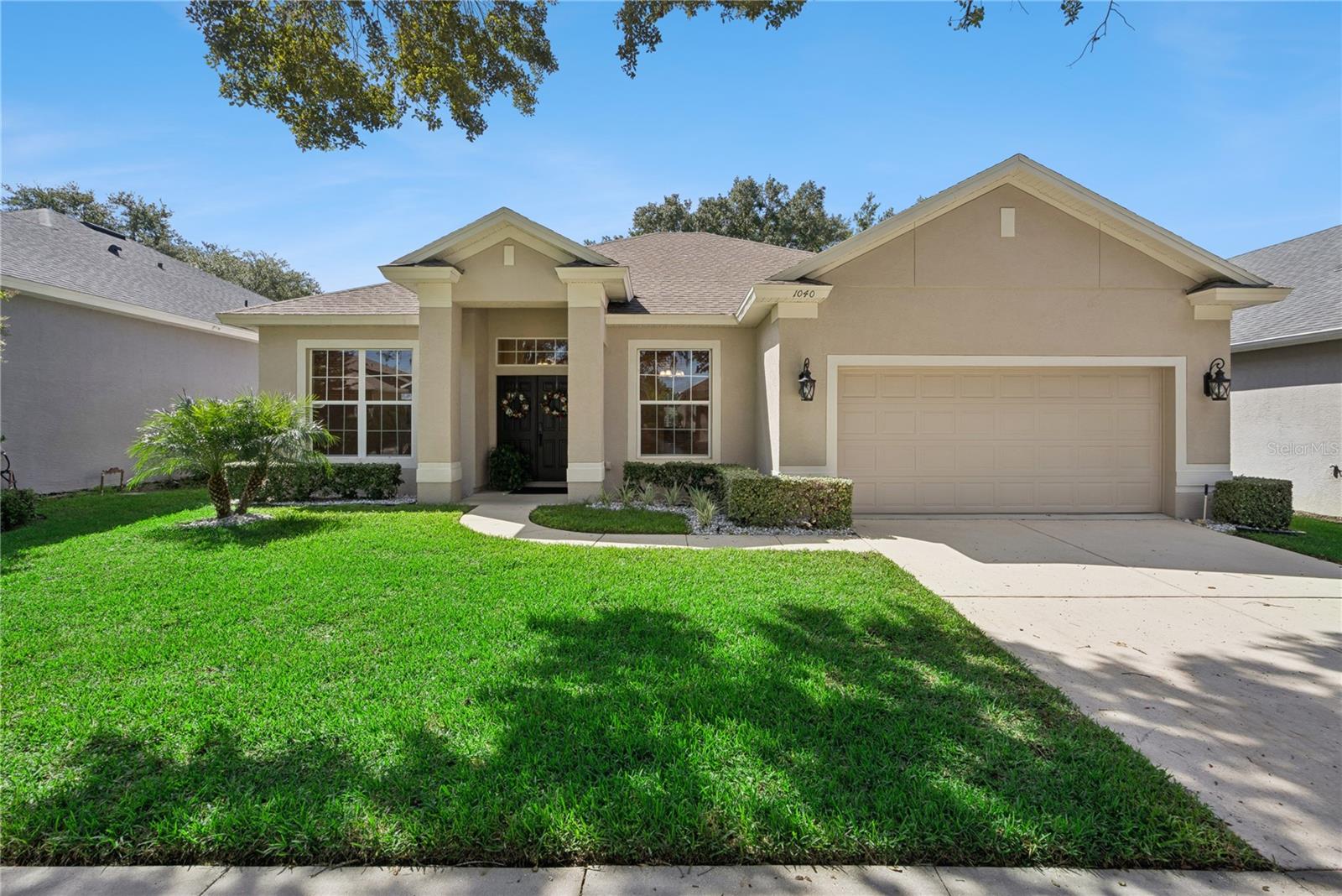 Single Family Residence in LAKE MARY, FL - Daniel Dourado