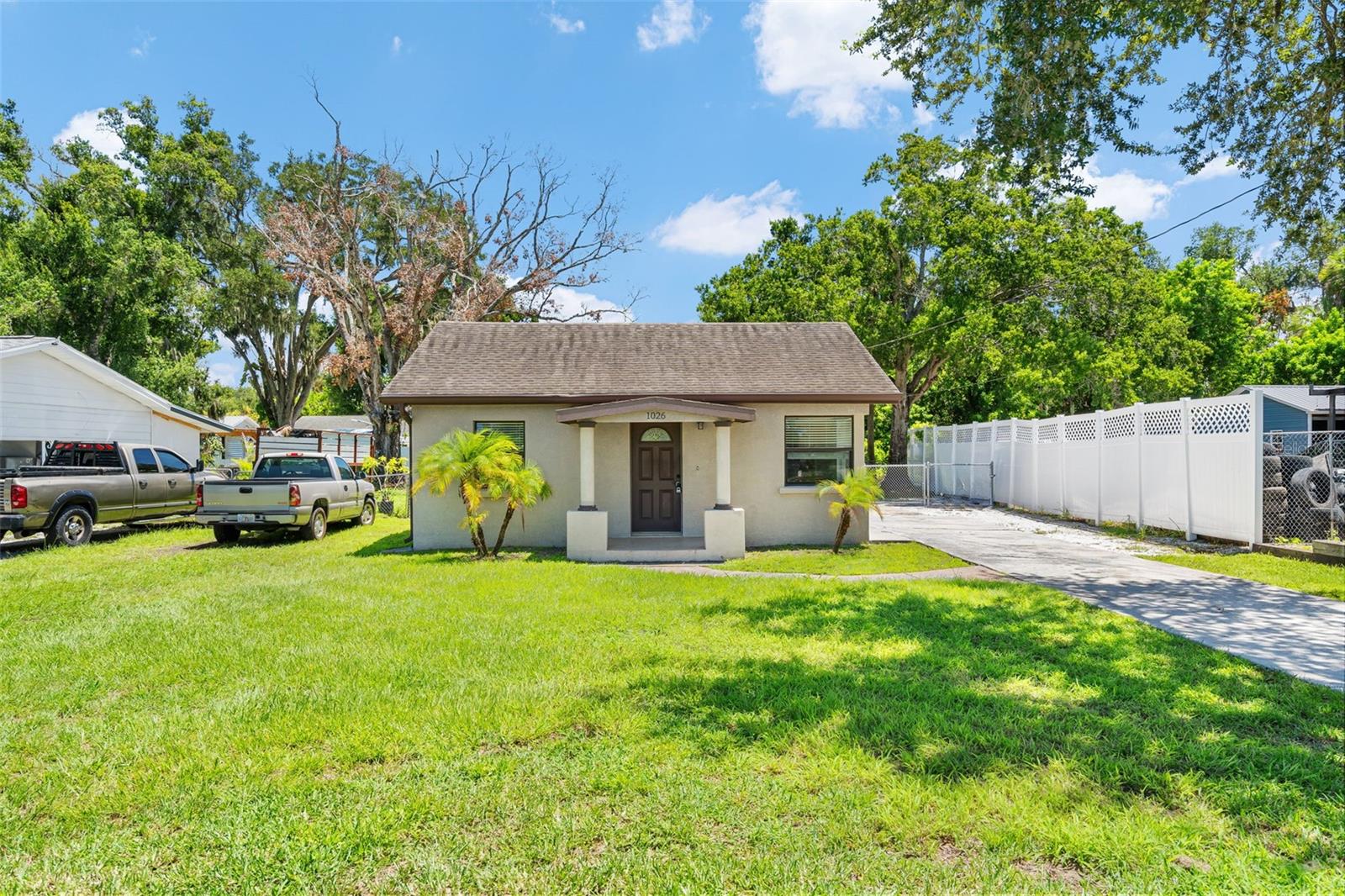 Single Family Residence in ELLENTON, FL - Daniel Dourado
