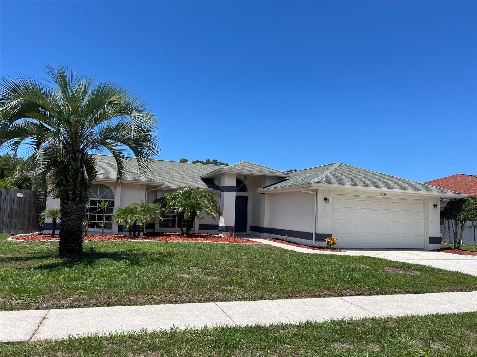 Single Family Residence em NEW PORT RICHEY, FL - Daniel Dourado