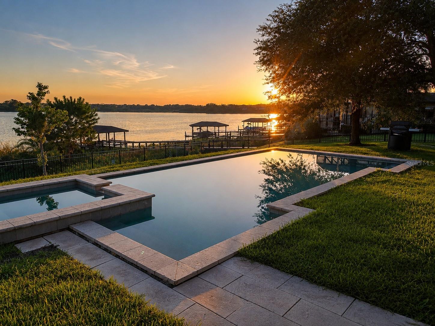 Single Family Residence em WINTER GARDEN, FL - Daniel Dourado