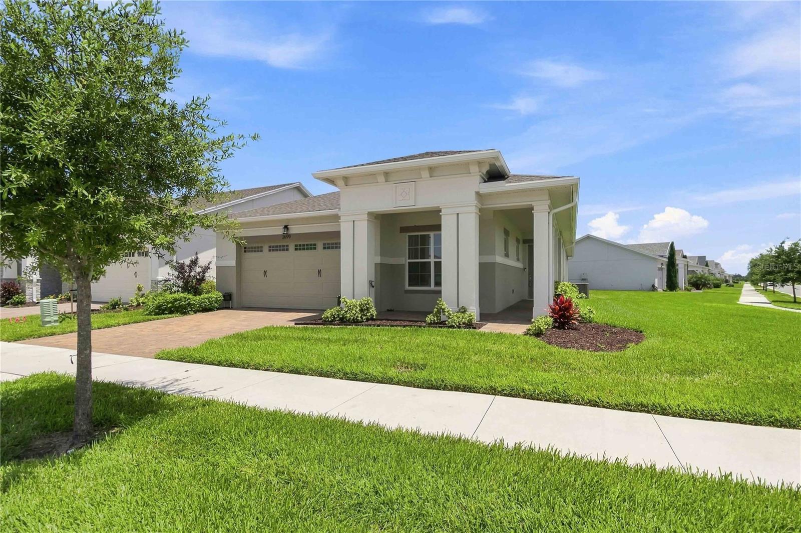 Single Family Residence in ST CLOUD, FL - Daniel Dourado