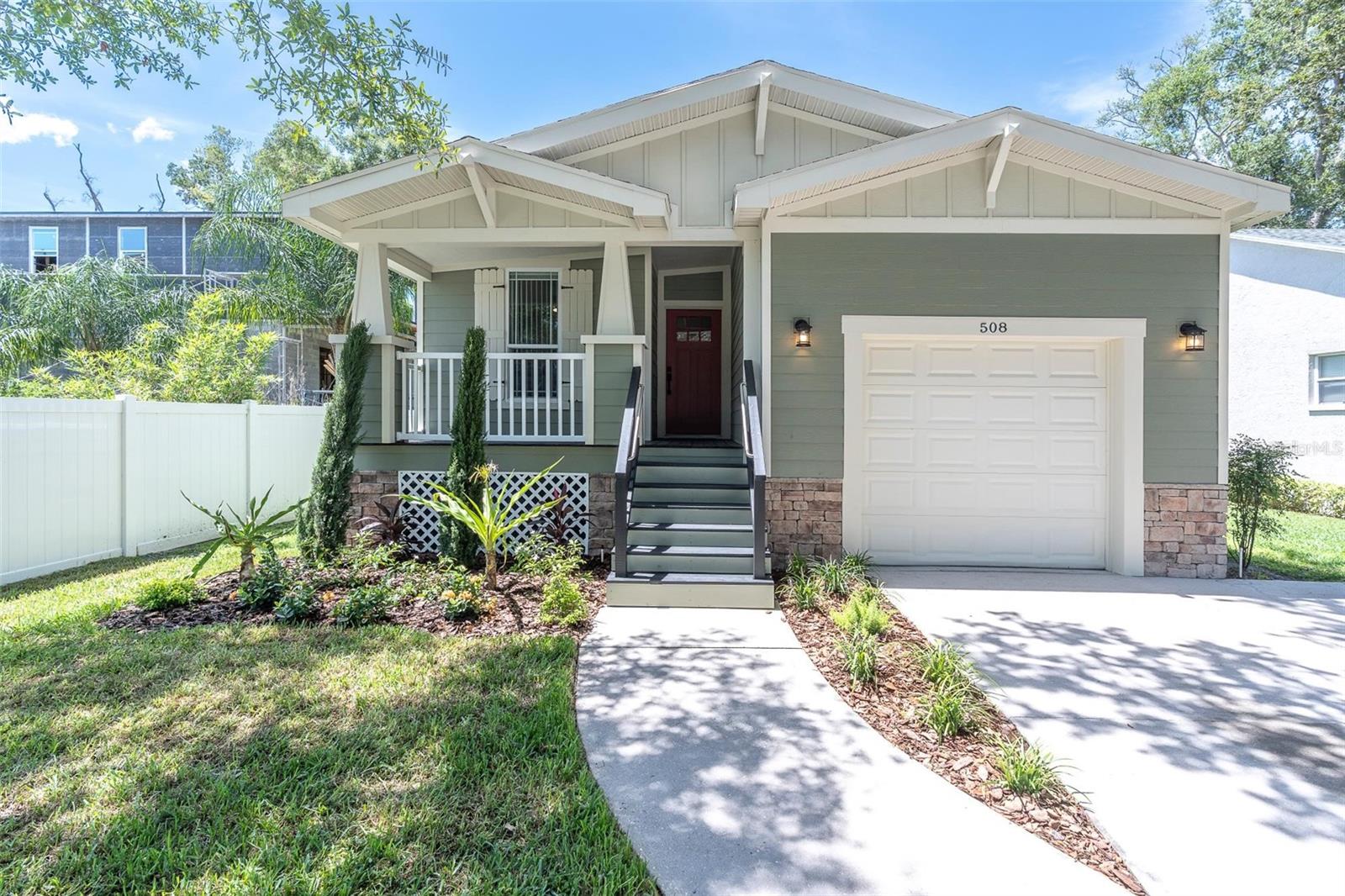 Single Family Residence em OLDSMAR, FL - Daniel Dourado