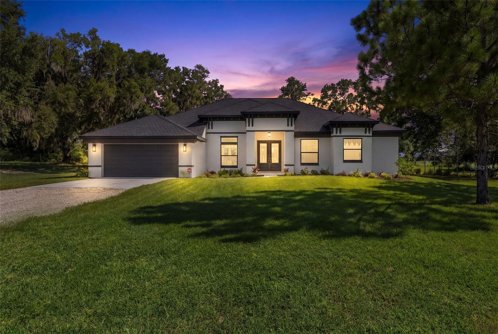 Single Family Residence in LECANTO, FL - Daniel Dourado