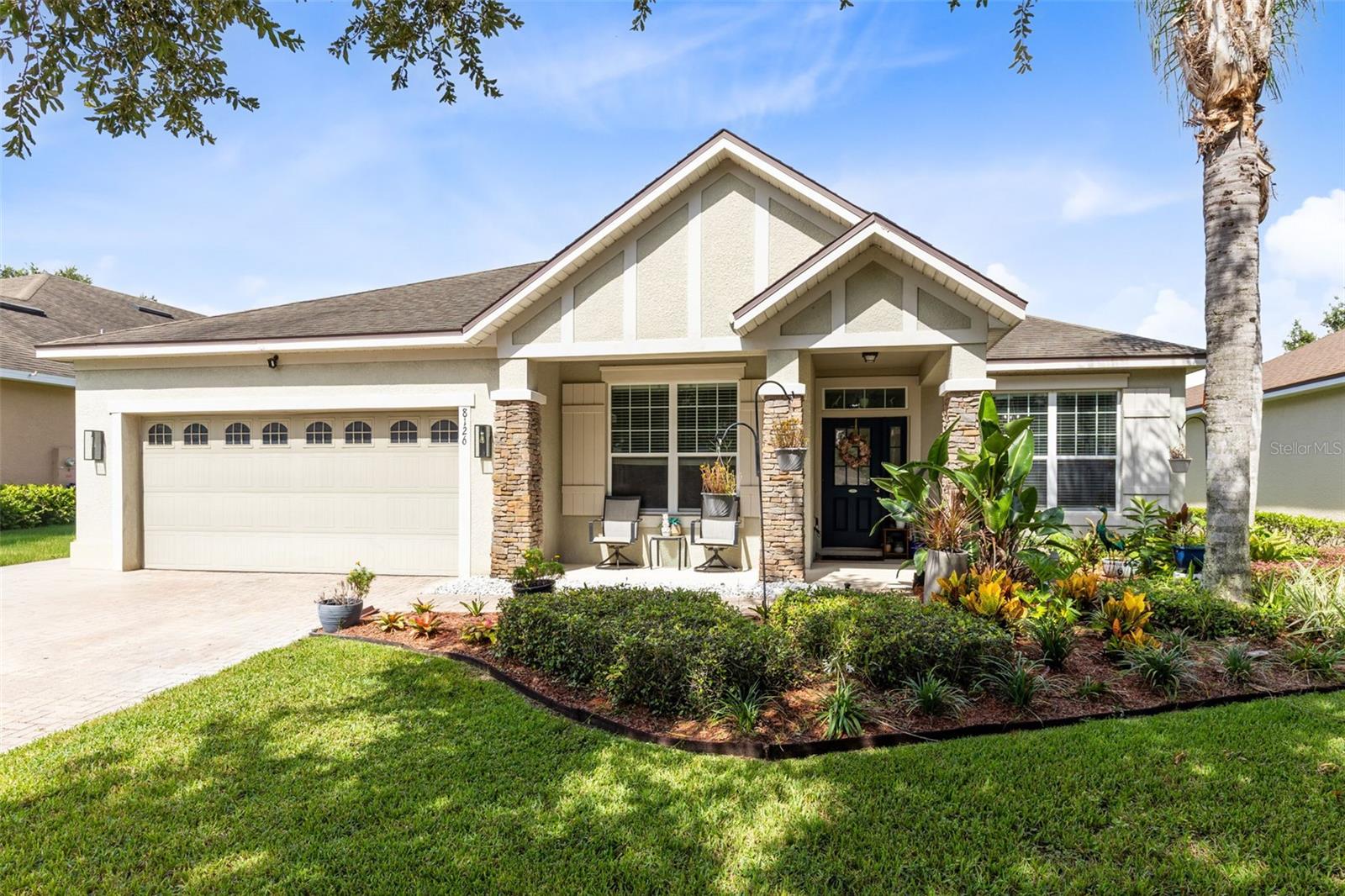 Single Family Residence in ORLANDO, FL - Daniel Dourado