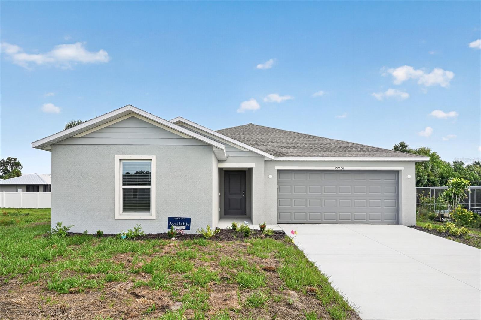 Single Family Residence em PORT CHARLOTTE, FL - Daniel Dourado