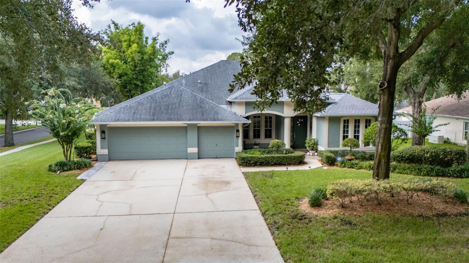 Single Family Residence em BRANDON, FL - Daniel Dourado