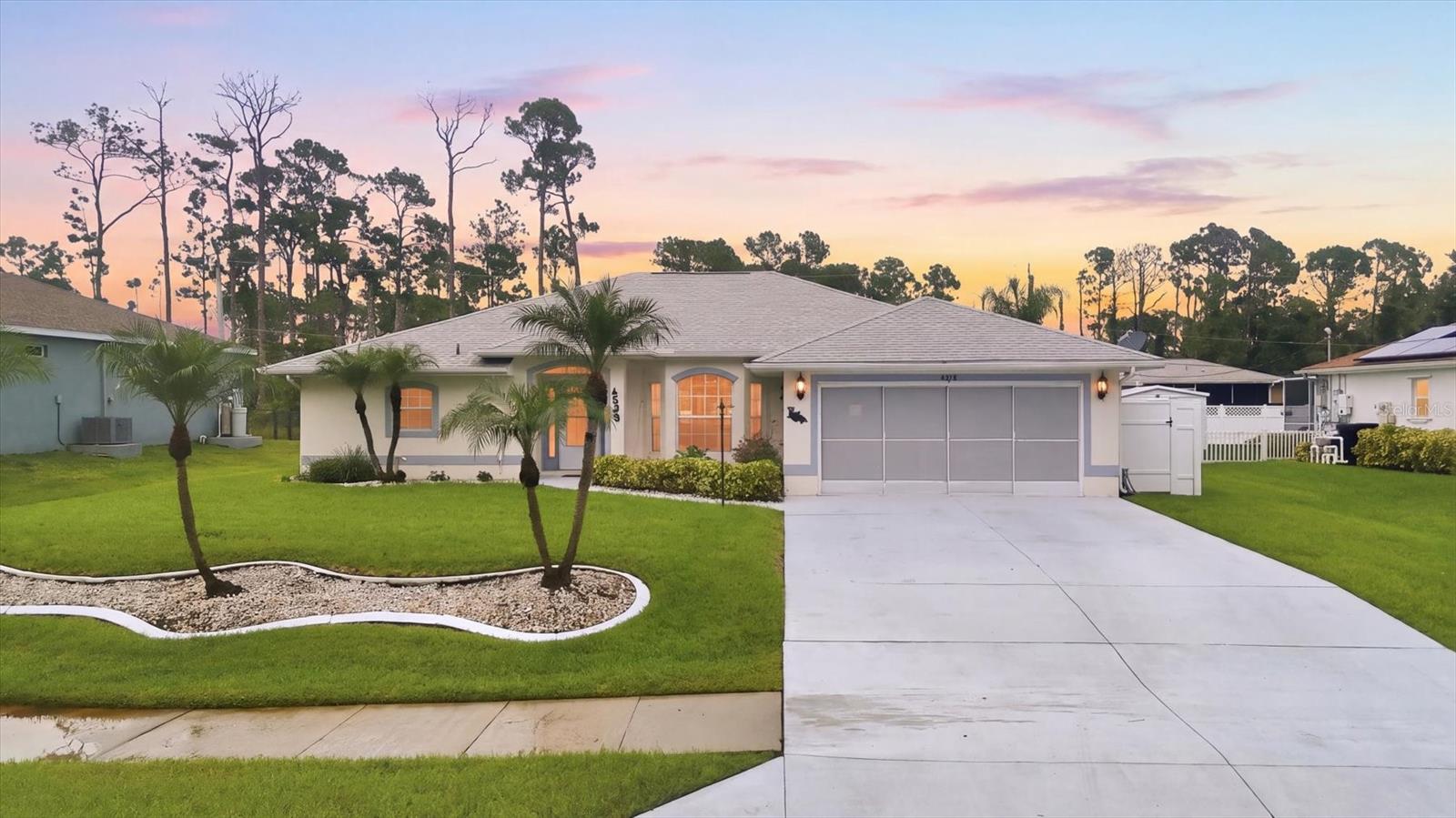 Single Family Residence em NORTH PORT, FL - Daniel Dourado