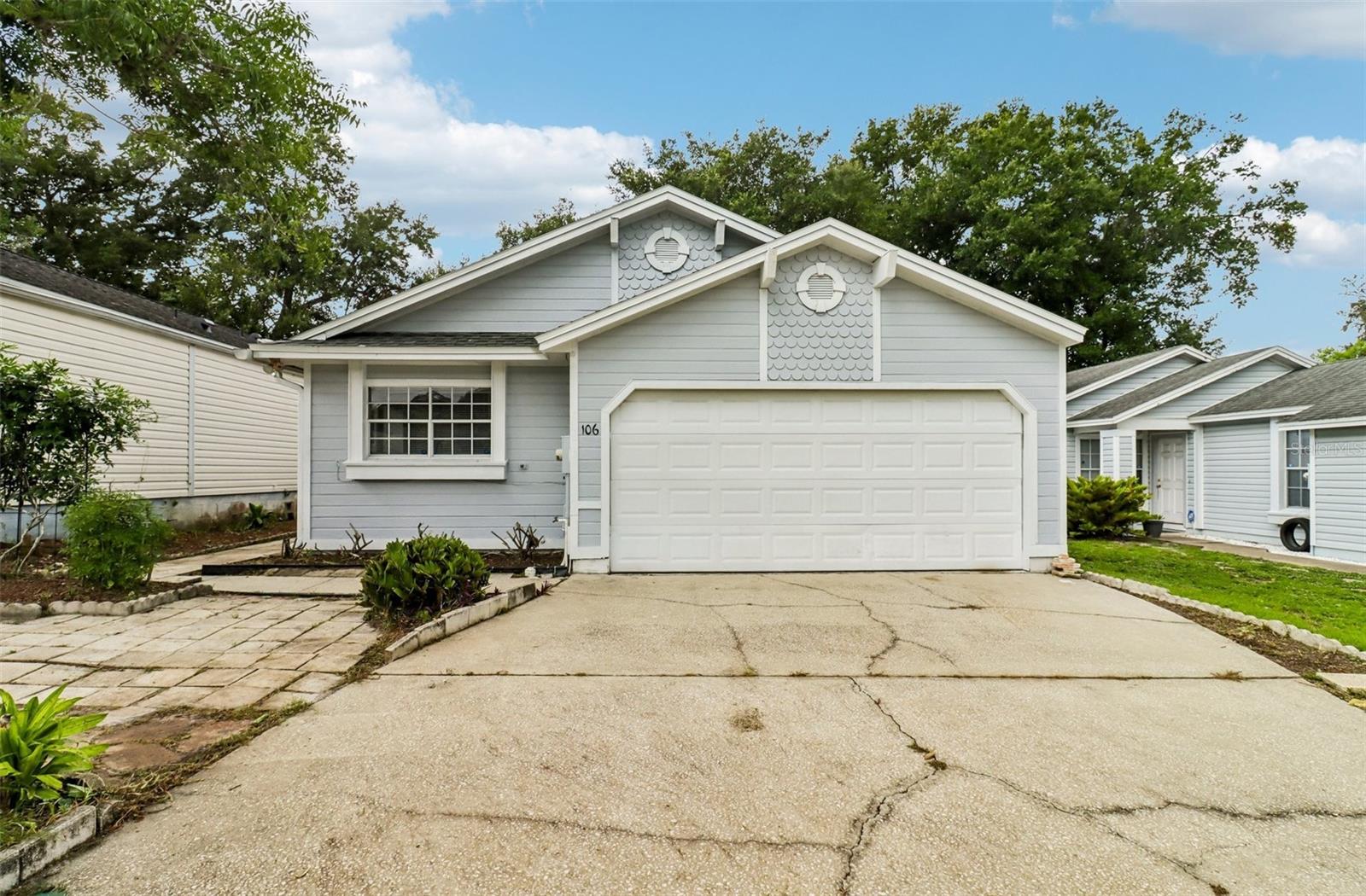 Single Family Residence in SANFORD, FL - Daniel Dourado