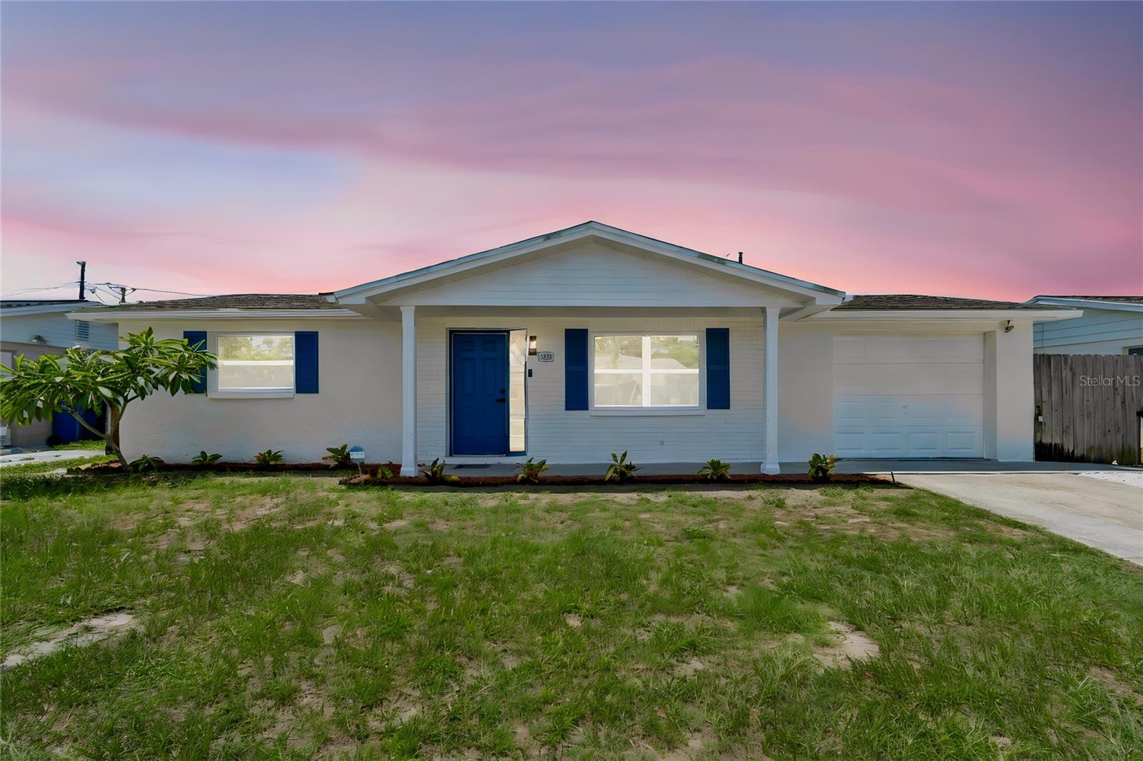 Single Family Residence em HOLIDAY, FL - Daniel Dourado