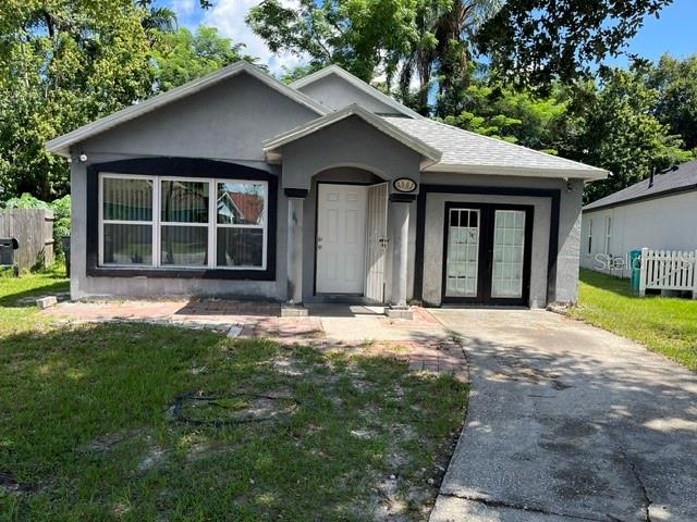 Single Family Residence in ORLANDO, FL - Daniel Dourado