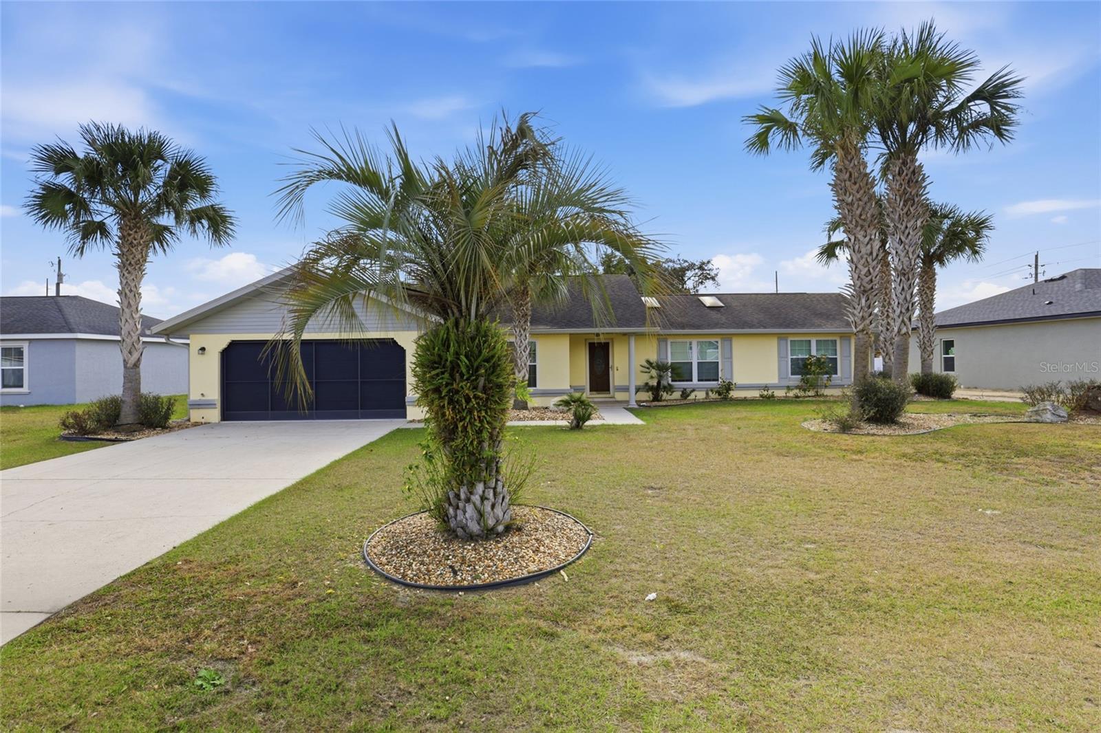 Single Family Residence in OCALA, FL - Daniel Dourado