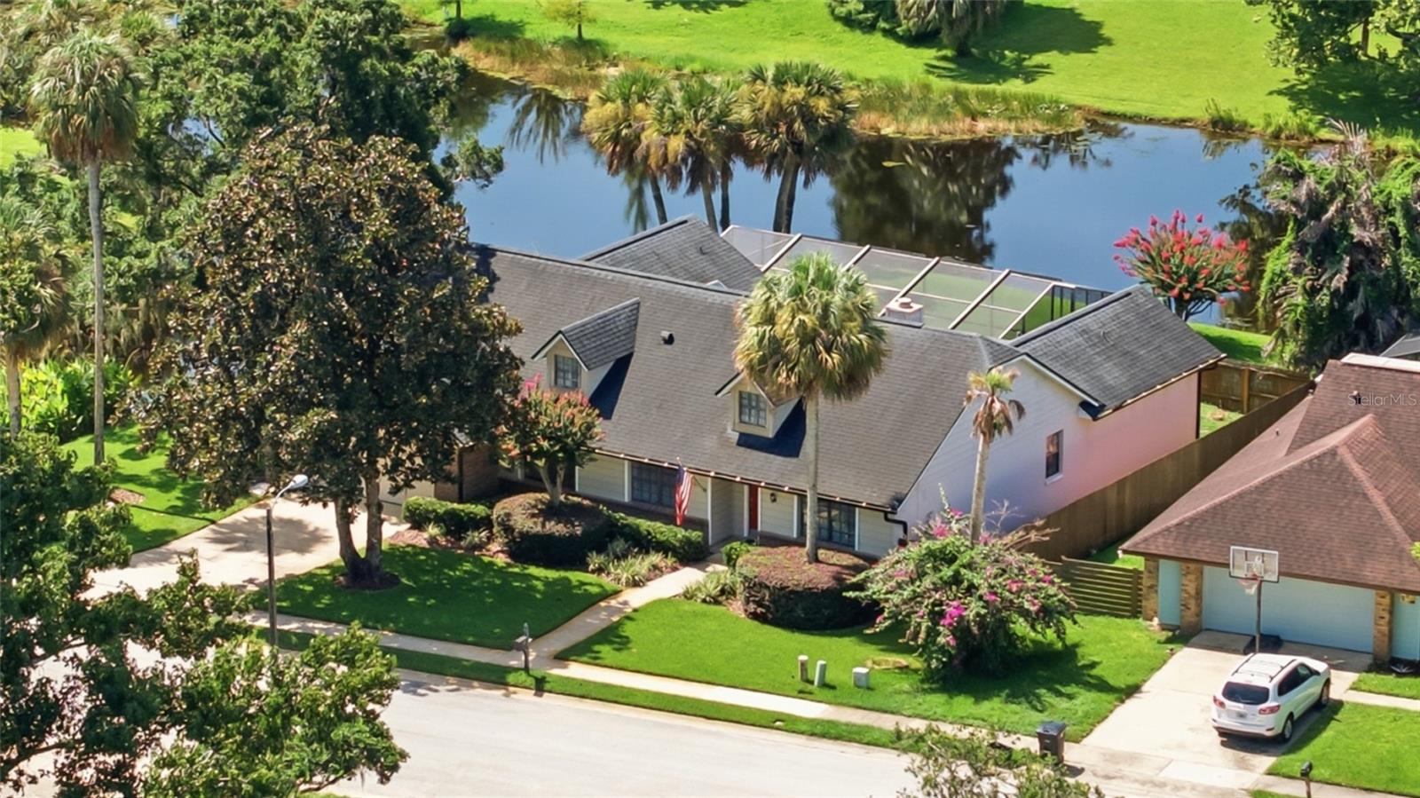 Single Family Residence in LONGWOOD, FL - Daniel Dourado